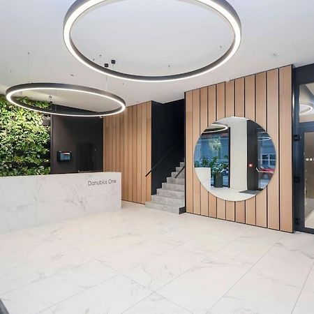 Danubius One - Spacious Apartment W Free Parking Bratislava Dış mekan fotoğraf